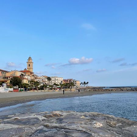 شقة Bistrot Del Mare سانتو ستيفانو أل ماري المظهر الخارجي الصورة